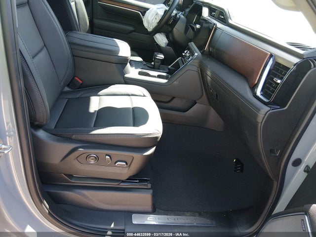 GMC Sierra 1500 4wd  Short Box Denali