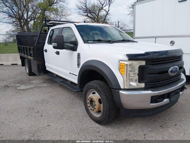 Salvage Ford F-550 Image