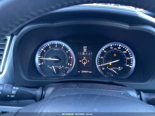 Toyota Highlander Xle V6