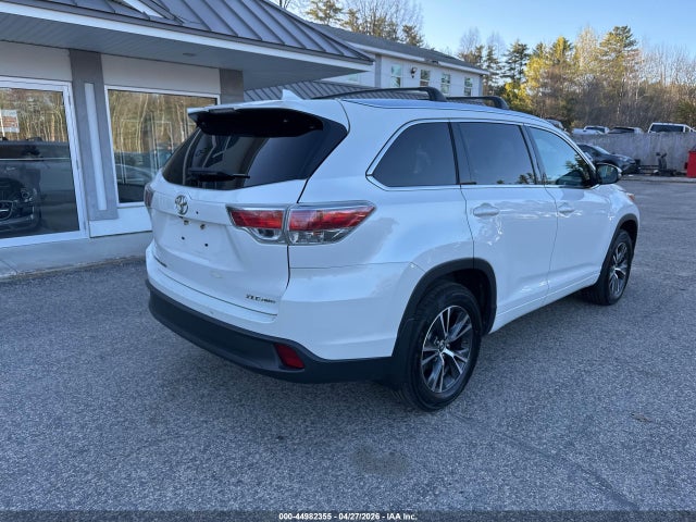 Toyota Highlander Xle V6