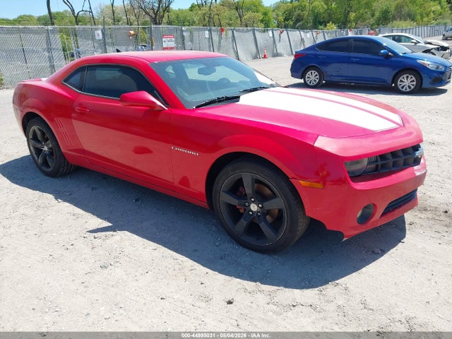 Salvage Chevrolet Camaro Image