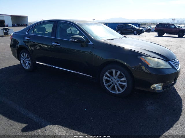 Salvage Lexus Es Image