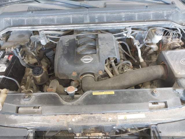Nissan Titan Se