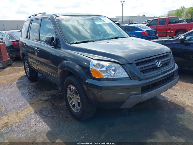 Salvage Honda Pilot Image