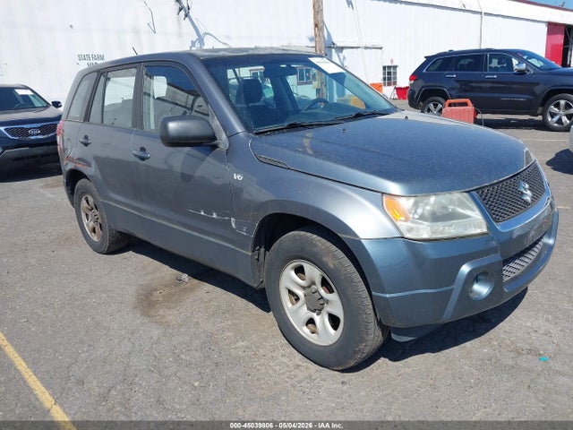 Salvage Suzuki Grand Vitara Image
