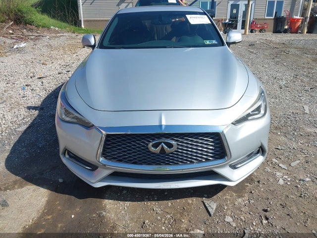 INFINITI Q60 3.0t Luxe