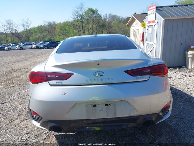 INFINITI Q60 3.0t Luxe