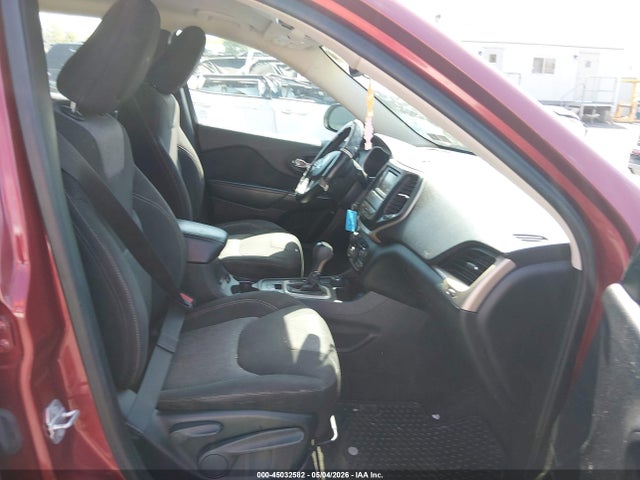 Jeep Cherokee Sport