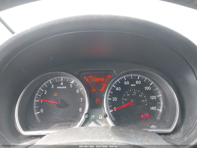 Nissan Versa Sv