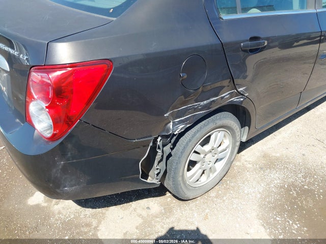 Chevrolet Sonic Lt Auto