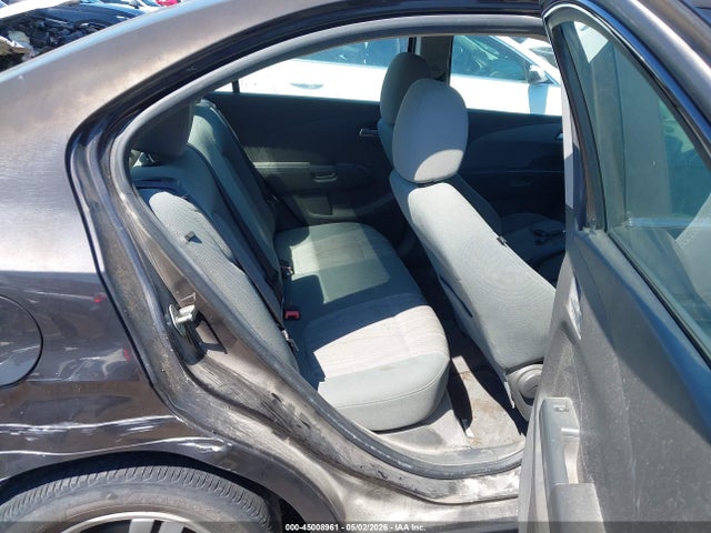Chevrolet Sonic Lt Auto