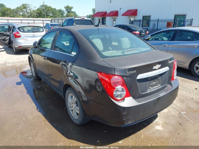 Chevrolet Sonic Lt Auto
