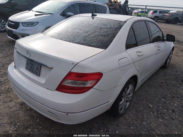 Mercedes-Benz C-Class Luxury