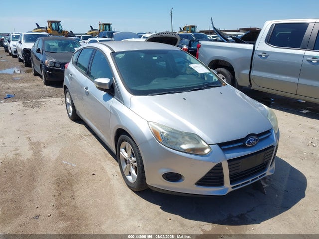 Salvage Ford Focus Image