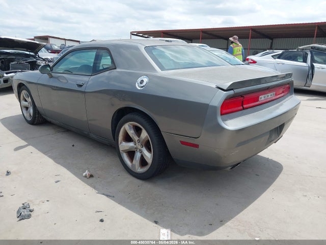 Dodge Challenger Sxt