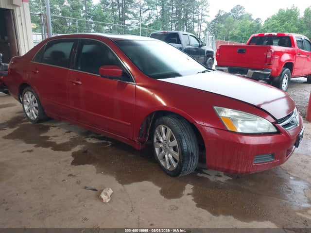 Salvage Honda Accord Image
