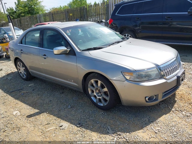 Salvage Lincoln MKZ Image