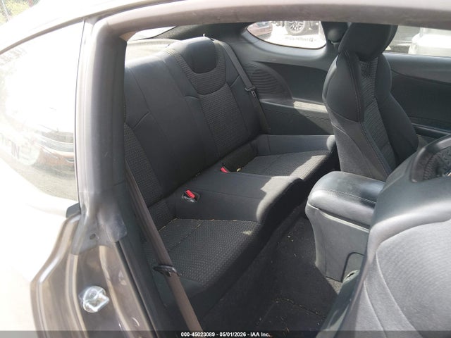Hyundai Genesis 2.0t