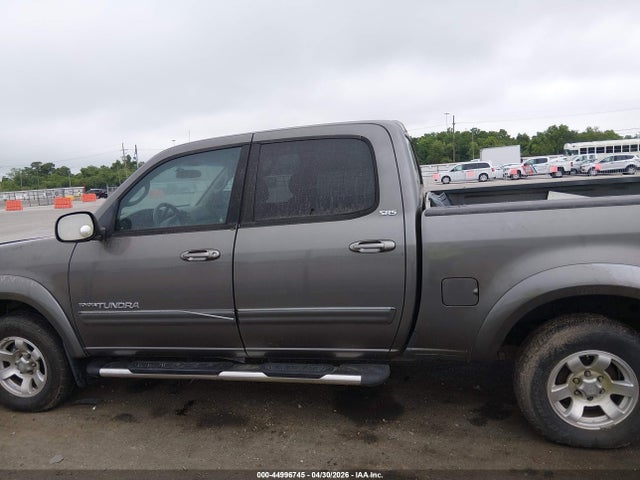 Toyota Tundra Sr5 V8