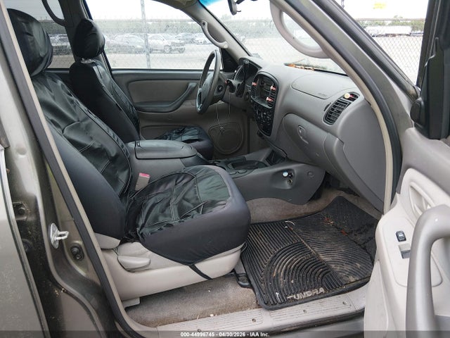Toyota Tundra Sr5 V8