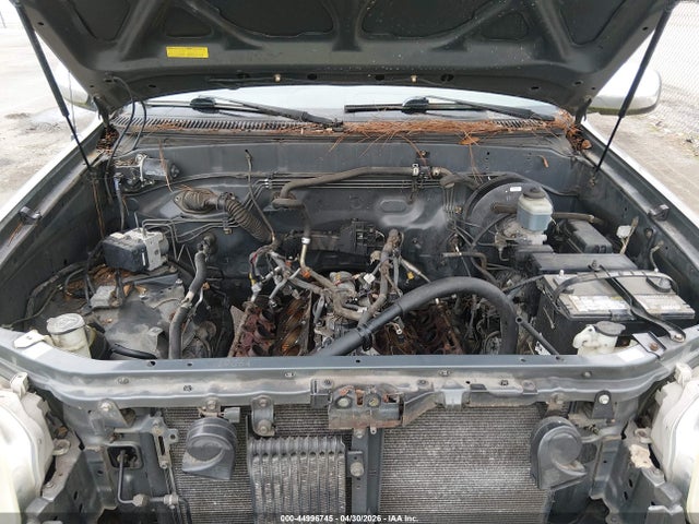 Toyota Tundra Sr5 V8