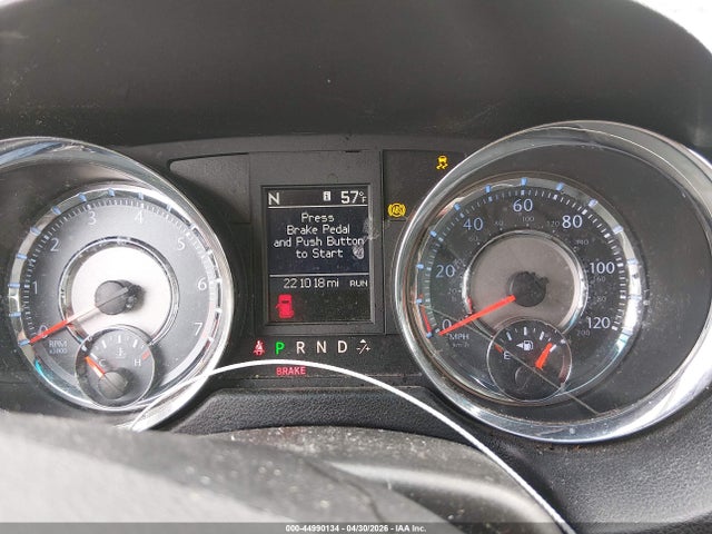 Chrysler Town & Country Touring-l