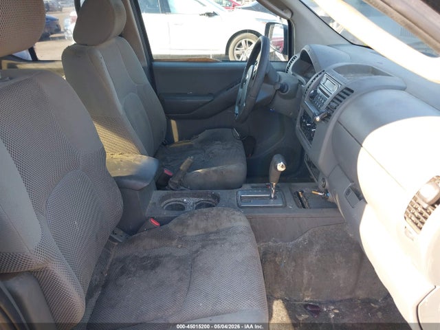 Nissan Frontier Se