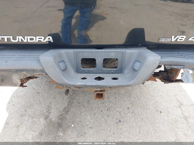 Toyota Tundra Ltd V8