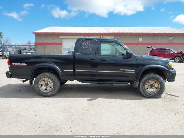 Toyota Tundra Ltd V8