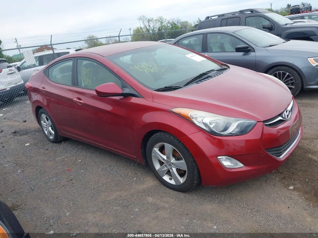 Salvage Hyundai ELANTRA Image