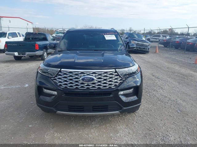 Ford Explorer Platinum