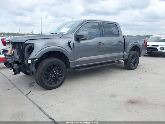 Ford F-150 Lariat
