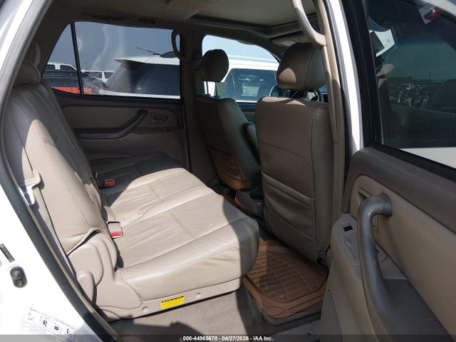 Toyota Sequoia Sr5 V8