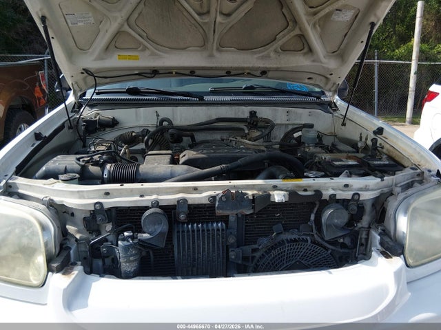 Toyota Sequoia Sr5 V8
