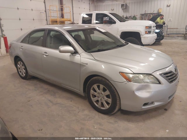 Salvage Toyota Camry Image