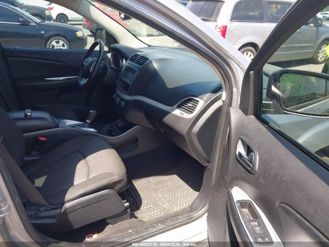 Dodge Journey Se