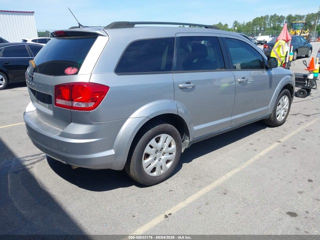 Dodge Journey Se