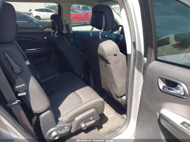 Dodge Journey Se