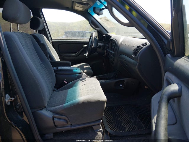 Toyota Tundra Sr5 V8
