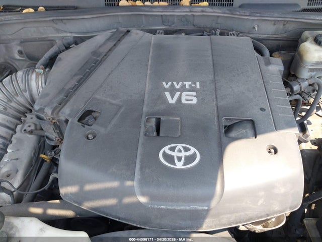 Toyota 4Runner Limited V6