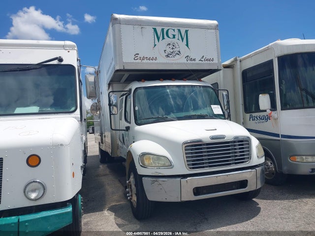 Freightliner M2 106 Medium Duty