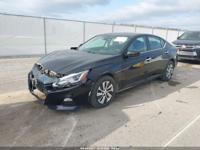 Nissan Altima S Fwd