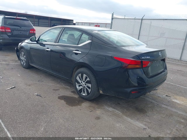 Nissan Altima S Fwd