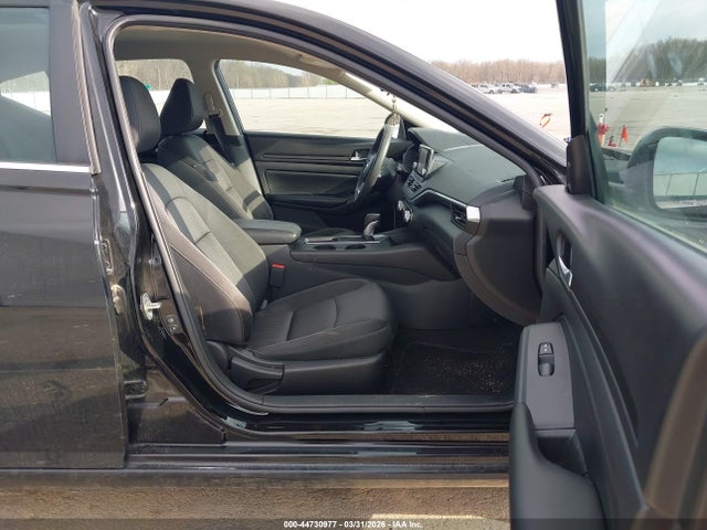 Nissan Altima S Fwd