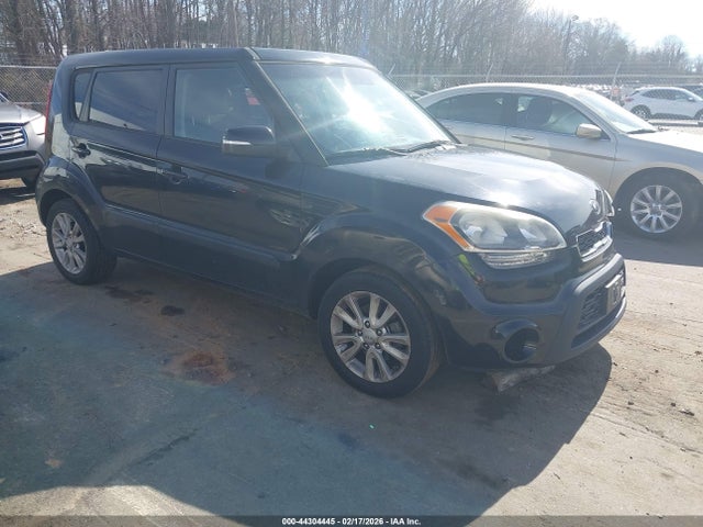 Salvage Kia Soul Image