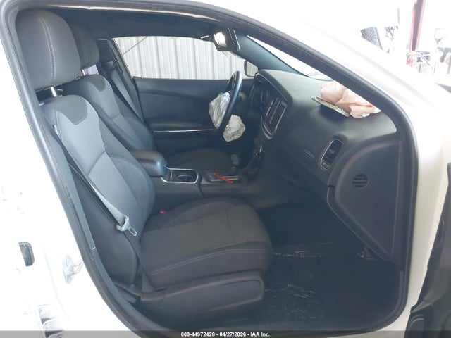 Dodge Charger Se