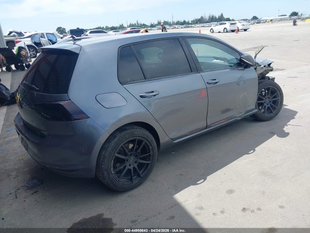 Volkswagen Golf Tsi S 4-door