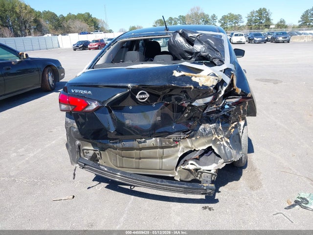 Nissan Versa 1.6 S