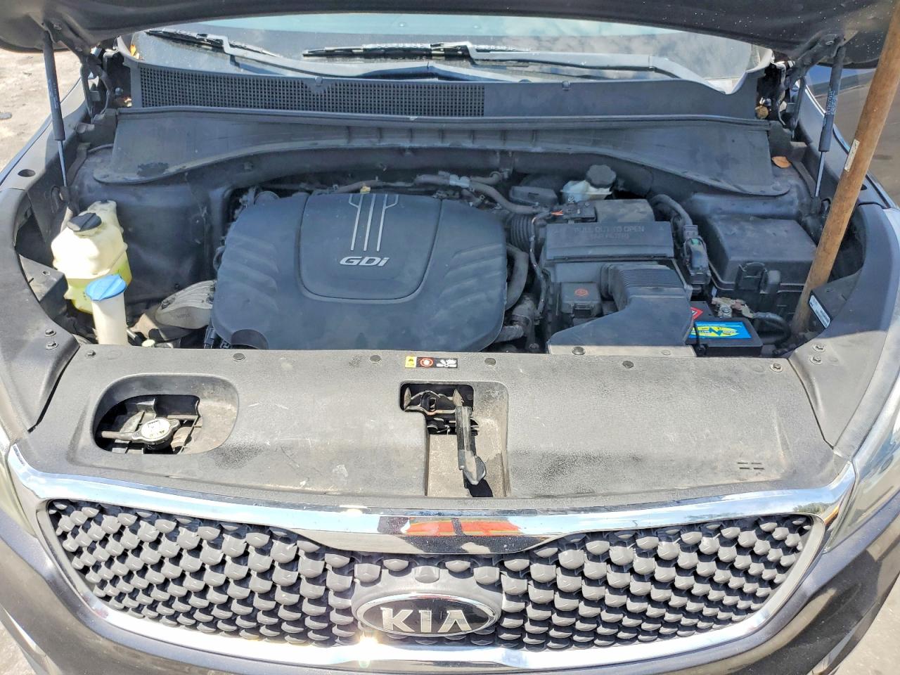 Kia Sorento Lx V6