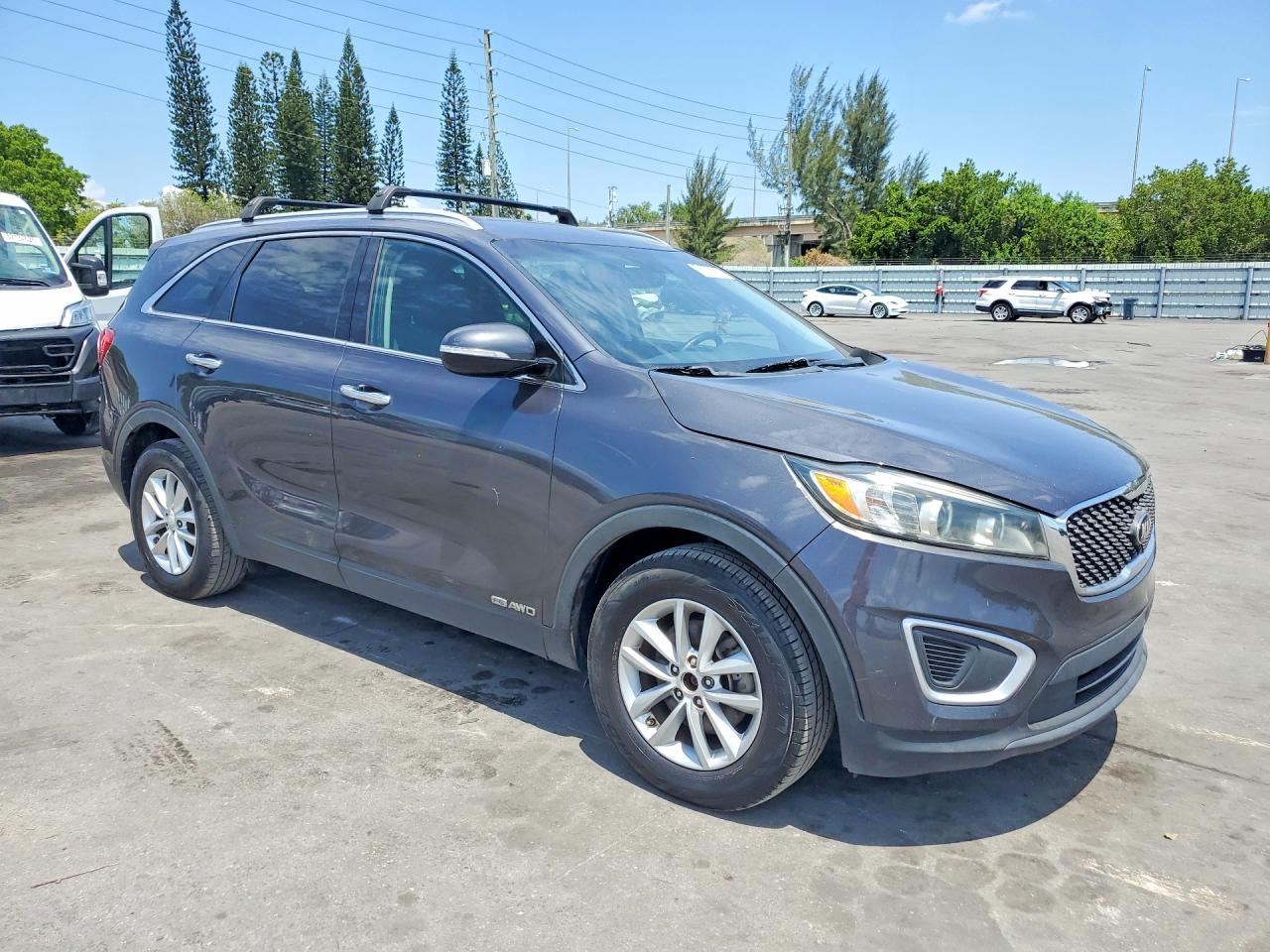 Kia Sorento Lx V6